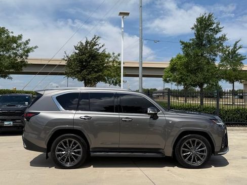 Used 2024 Lexus LX 600 F Sport AWD/4WD image 5