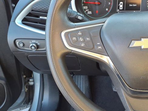 Used 2023 Chevrolet Malibu LT image 18