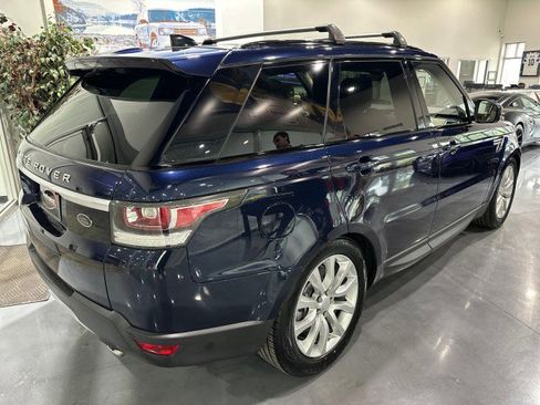 Used 2017 Land Rover Range Rover Sport HSE AWD/4WD image 2
