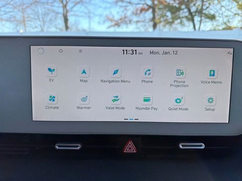 Used 2024 Hyundai Ioniq 5 SE image 22