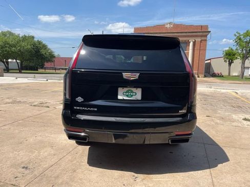 Used 2022 Cadillac Escalade Sport AWD/4WD image 4