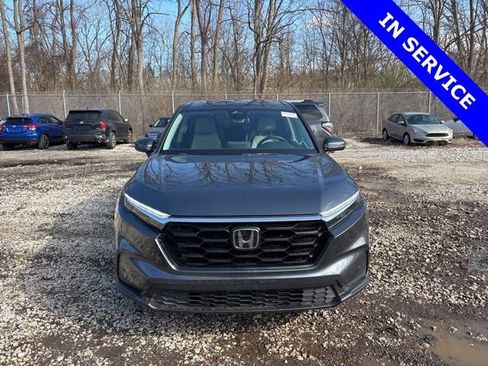 Used 2025 Honda CR-V EX image 2
