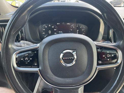 Used 2019 Volvo XC60 T5 Inscription w/ Protection Package Premier AWD/4WD image 16