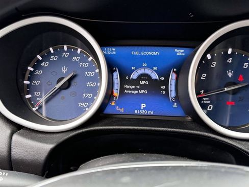 Used 2018 Maserati Ghibli S Q4 AWD/4WD image 22