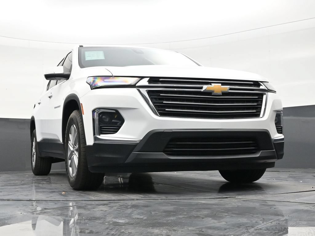 Used 2024 Chevrolet Traverse LT FWD image 23
