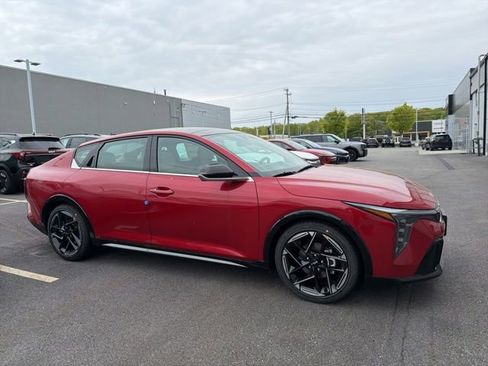New 2026 Kia K4 EX w/ GT-Line Premium Package FWD image 2