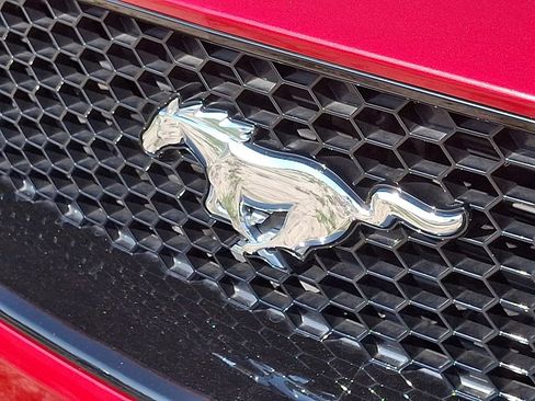 Used 2021 Ford Mustang GT Premium w/ Ford Safe & Smart Package RWD image 4