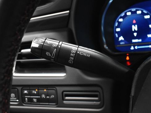 Used 2022 Chevrolet Tahoe RST w/ Luxury Package image 14