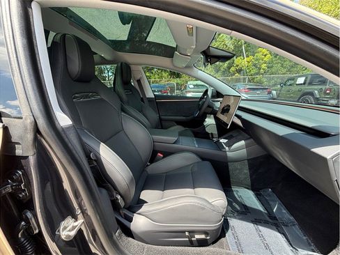 Used 2024 Tesla Model 3 Performance AWD/4WD image 42
