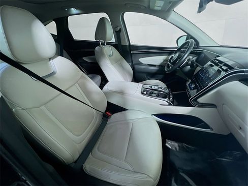 Used 2024 Hyundai Tucson Limited image 24