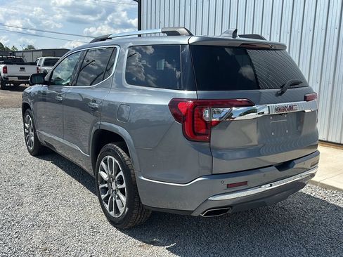 Used 2021 GMC Acadia Denali w/ Denali Ultimate Package AWD/4WD image 3