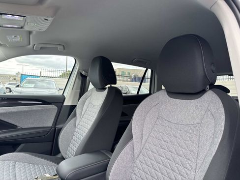 New 2026 Volkswagen Tiguan S image 16