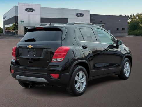 Used 2019 Chevrolet Trax LT w/ LPO, Cargo Package image 11