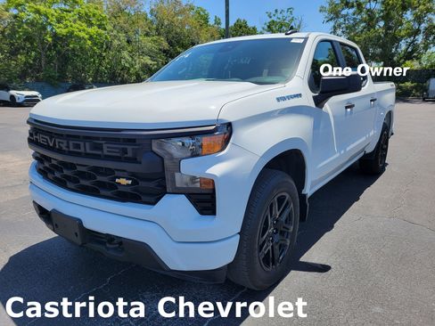 Used 2022 Chevrolet Silverado 1500 Custom image 1