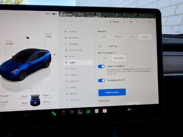 Used 2025 Tesla Model Y Long Range AWD/4WD image 46