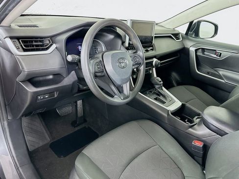 Used 2024 Toyota RAV4 XLE image 9