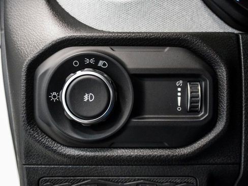 Used 2024 Jeep Wrangler Unlimited Sport AWD/4WD image 32