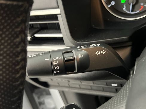 Used 2024 Mitsubishi Outlander SE AWD/4WD image 55