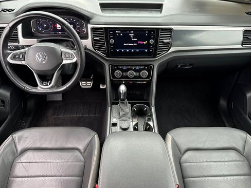 Used 2020 Volkswagen Atlas Cross Sport SEL Premium R-Line image 13