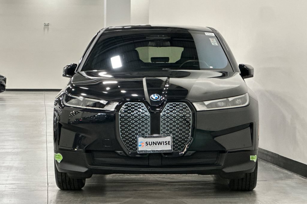 Certified 2024 BMW iX xDrive50 AWD/4WD image 9