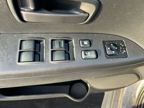 Used 2012 Mitsubishi Outlander Sport ES FWD image 12