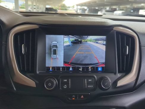 Certified 2022 GMC Terrain Denali w/ Denali Premium Package AWD/4WD image 8