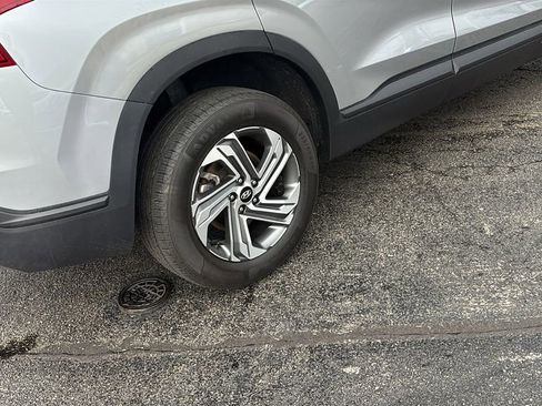 Used 2023 Hyundai Santa Fe SE image 8