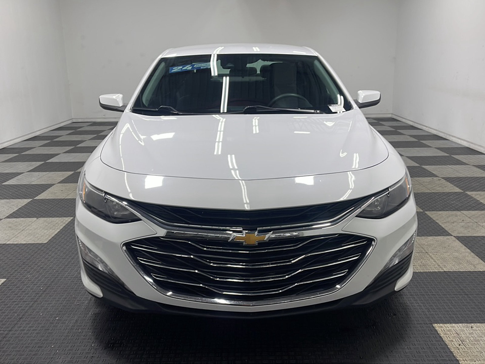 Used 2024 Chevrolet Malibu LT FWD image 23