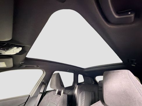 Certified 2025 BMW X3 xDrive30i w/ M Sport Package image 21