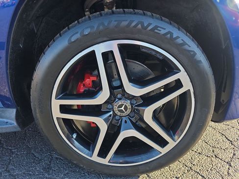 Used 2017 Mercedes-Benz GLS 550 4MATIC image 30