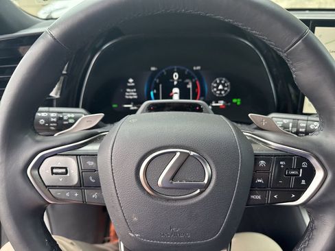 Used 2025 Lexus TX 350 AWD w/ Technology Package image 15