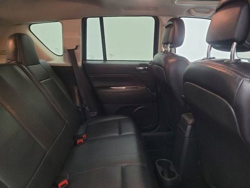 Used 2017 Jeep Compass High Altitude AWD/4WD image 19