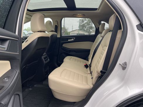 Used 2024 Ford Edge SEL w/ Convenience Package AWD/4WD image 39