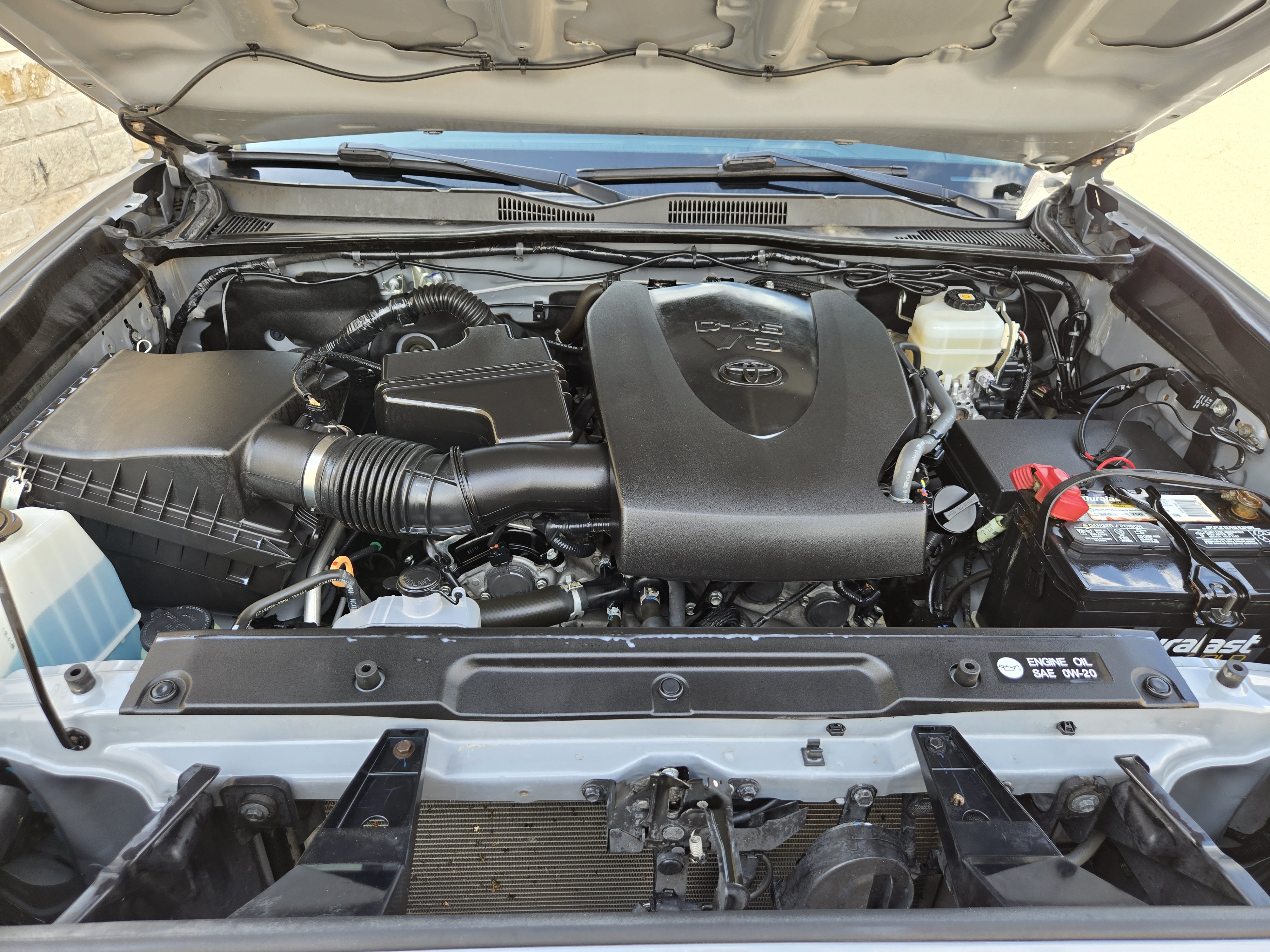 Used 2019 Toyota Tacoma TRD Off-Road AWD/4WD image 15