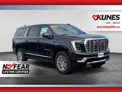 New 2026 GMC Yukon XL Denali w/ Sun & Power Step Package
