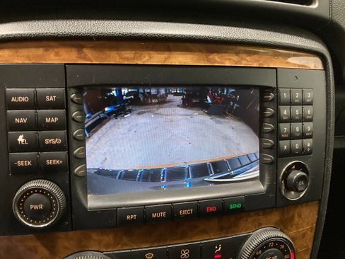 Used 2008 Mercedes-Benz R 350 2WD image 28