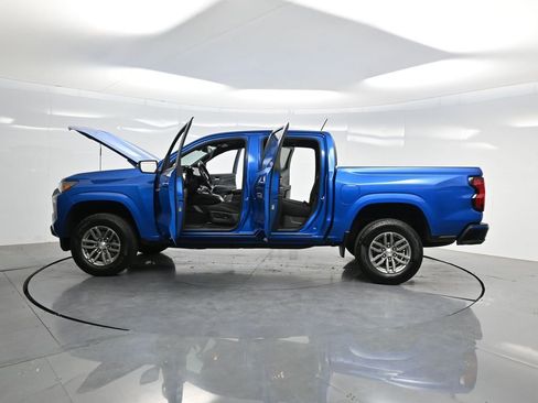 Used 2024 Chevrolet Colorado LT w/ LT Convenience Package II RWD image 47