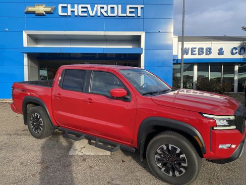 Used 2023 Nissan Frontier PRO-4X w/ Pro Convenience Package image 1