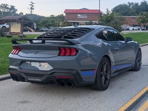 Used 2024 Ford Mustang Dark Horse RWD image 5
