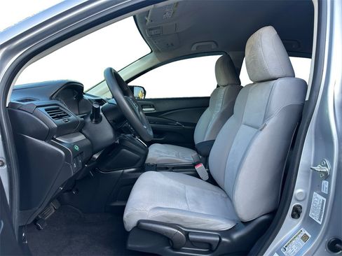 Used 2016 Honda CR-V SE image 9