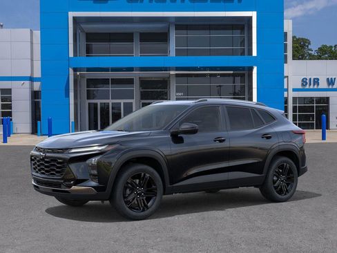 New 2026 Chevrolet Trax ACTIV w/ Sunroof Package image 2