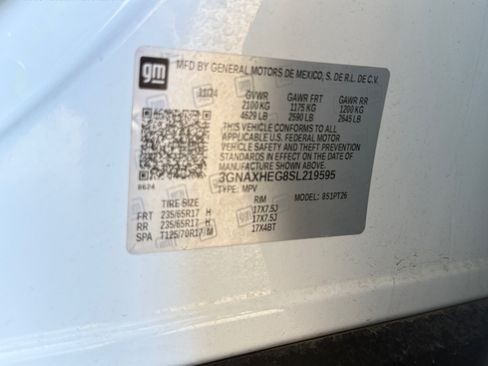 Used 2025 Chevrolet Equinox LT FWD image 16