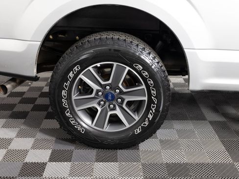 Used 2017 Ford F150 XLT w/ Equipment Group 301A Mid AWD/4WD image 37