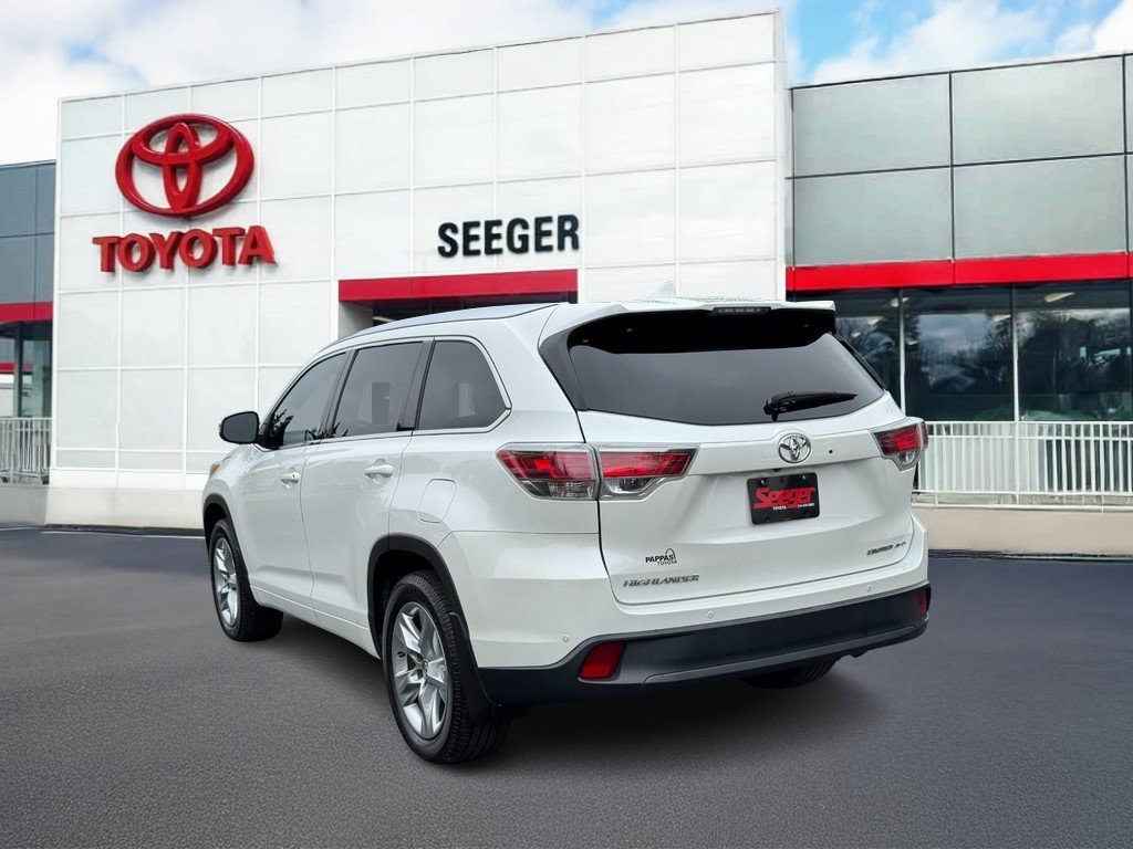 Used 2016 Toyota Highlander Limited AWD/4WD image 9