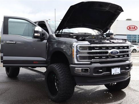 Used 2024 Ford F350 Platinum AWD/4WD image 37