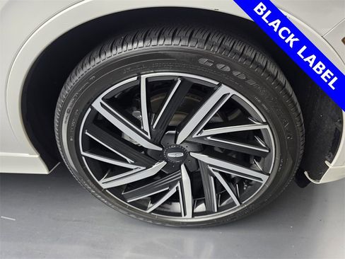 Used 2025 Lincoln Aviator Black Label w/ Jet Appearance Package image 19