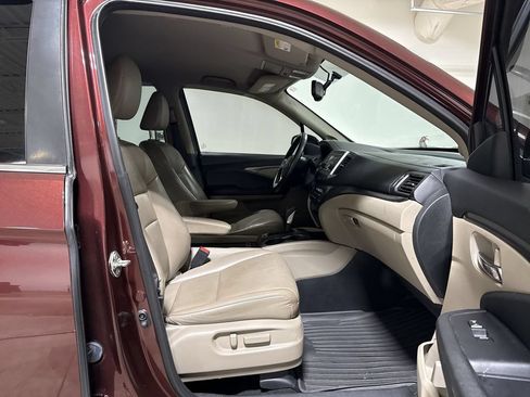 Used 2017 Honda Ridgeline RTL image 21