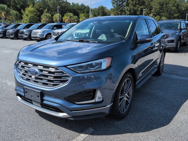 Used 2019 Ford Edge Titanium w/ Equipment Group 301A AWD/4WD image 8