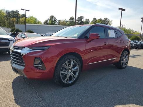 Used 2021 Chevrolet Blazer Premier w/ Driver Confidence II Package image 3