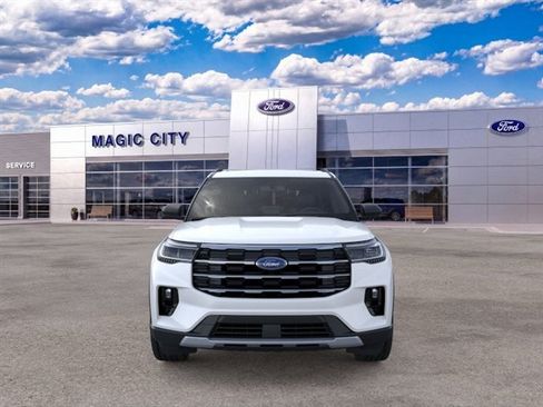 Used 2026 Ford Explorer Active w/ Active Comfort Package AWD/4WD image 6